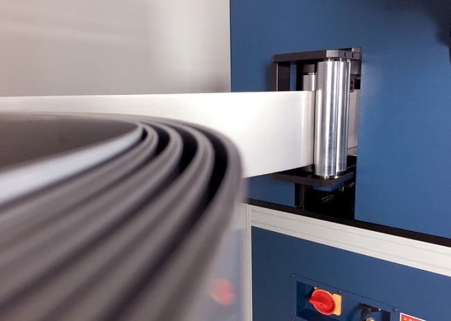 TPS-S8900全自動彎字機盤式送料.jpg TPS-S8900全自動彎字機盤式送料.jpg