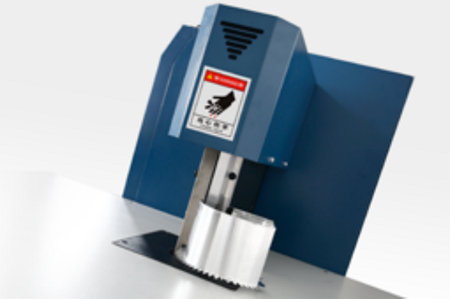 S1800全自動剪齒彎字機伸縮式雙彎刀折彎機構(gòu).png S1800全自動剪齒彎字機伸縮式雙彎刀折彎機構(gòu).png