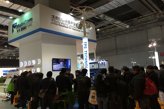 TPS彎字機(jī)第二十三屆(春季)上海國(guó)際廣告展1.jpg TPS彎字機(jī)第二十三屆(春季)上海國(guó)際廣告展1.jpg