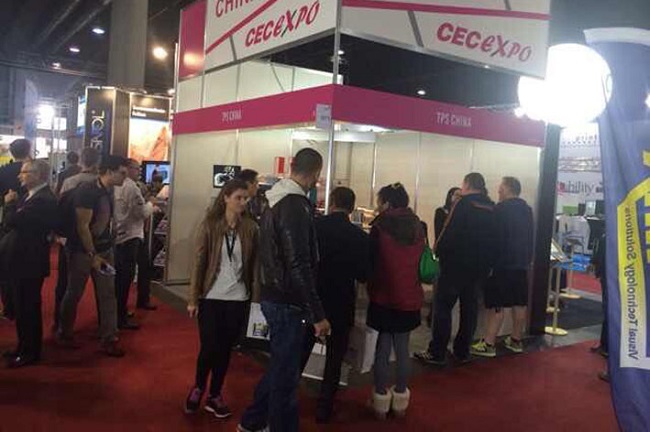 2014泰譜圣彎字機(jī)德國(guó)法蘭克福國(guó)際廣告展5.jpg 2014泰譜圣彎字機(jī)德國(guó)法蘭克福國(guó)際廣告展5.jpg